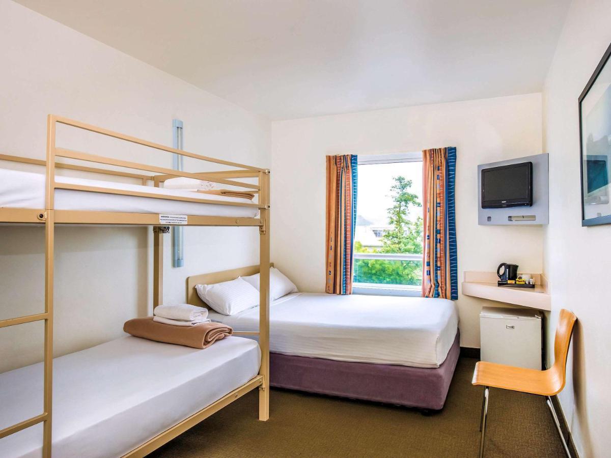 Ibis Budget Κοφς Χάρμπουρ Εξωτερικό φωτογραφία